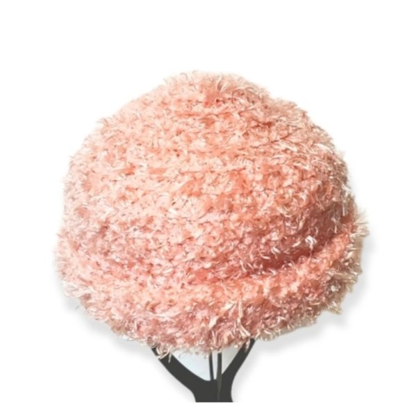 Beatrice & Zachary Light Pink Eyelash Knit Rimmed Winter Hat - Picture 1 of 13